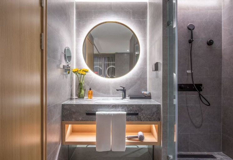 Bathroom 3, Orange Hotel Handan Tianhong Plaza, Handan