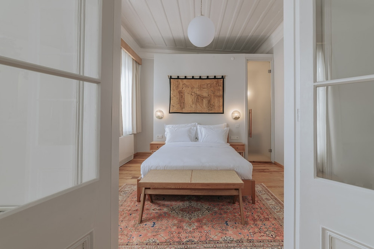 Bedroom 5, Karargah Urla, Urla