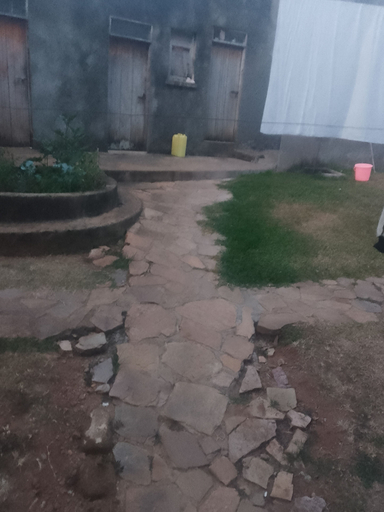 Property grounds 4, Seven Days Motel, Entebbe