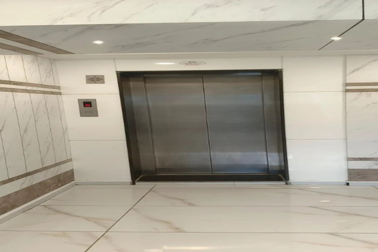 Elevator, FabHotel Prime Ms Pride, Chittoor