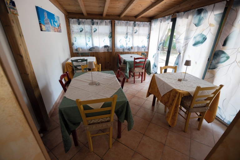 Dining, B&B Villa Elena, Lucca