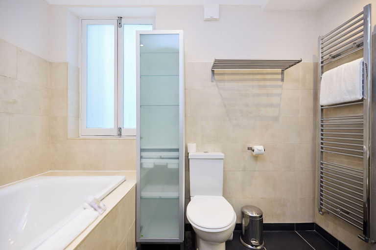 Bathroom 4, Belsize Park Scarlet Edit, London