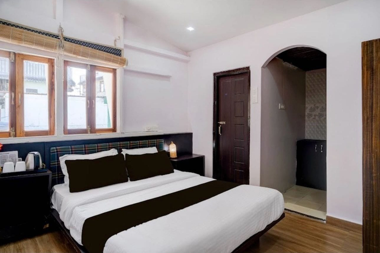 Room 5, Hotel O Panikhaiti Guwahati Formerly, Kamrup Metropolitan