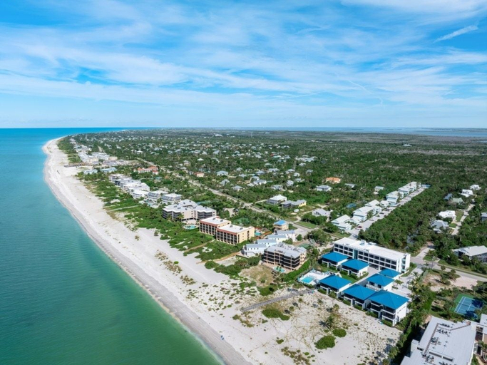 Beach 5, Seashells Unit 43- Seahorse Ranch 2 Bedroom Condo, Lee