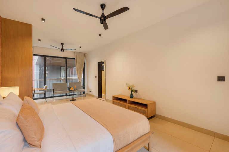Room 1, ELIVAAS Signature Coco Baia 3BHK Villa, North Goa