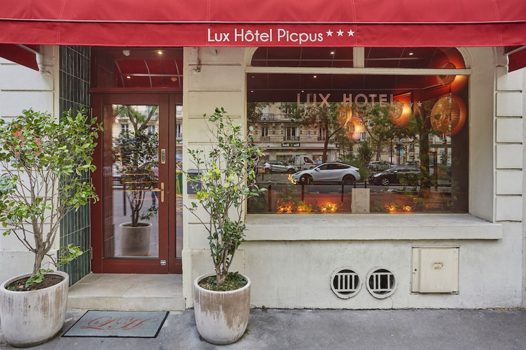 Exterior & Views 2, Lux Hotel Picpus, Paris