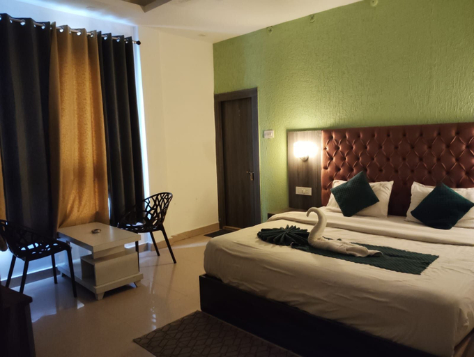 Room 2, Yes Hotel, Garhwal