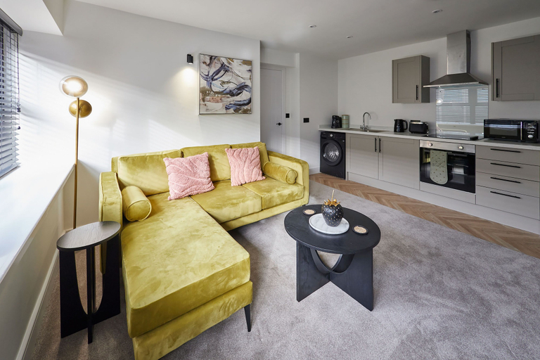 Room 4, Host Stay The Business Studio, Middlesbrough