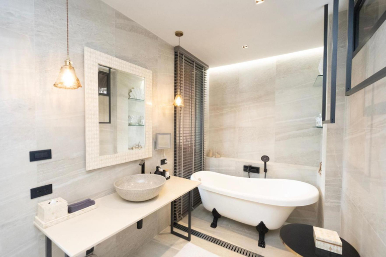 Bathroom 4, Sealord Naithon Beachfront Phuket , Pulau Phuket