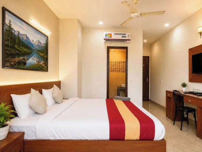Room 2, FabHotel White Casa, Gurgaon