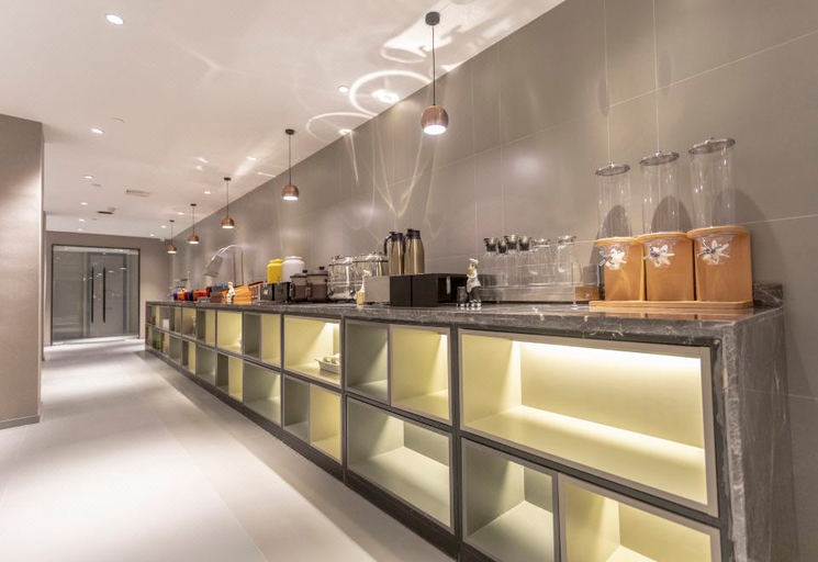 Food & Drinks 2, HanTing Hotel (Xiamen Zhongshan Road Diyi Matou Seaview), Xiamen