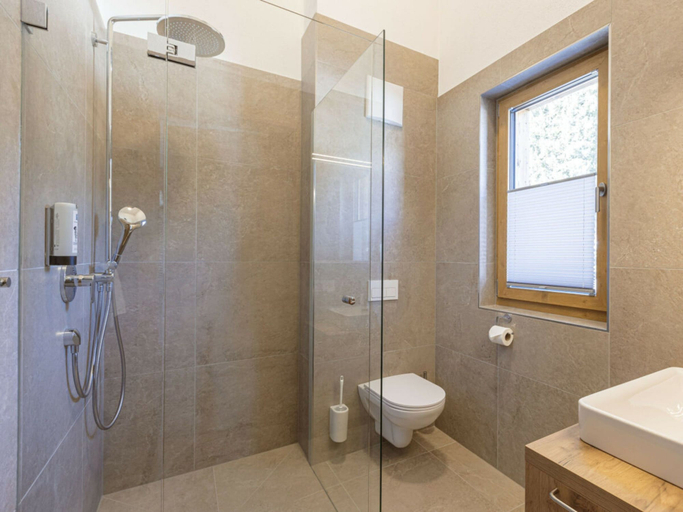Bathroom 3, Penthouse With 5 Bedrooms, Zell am See