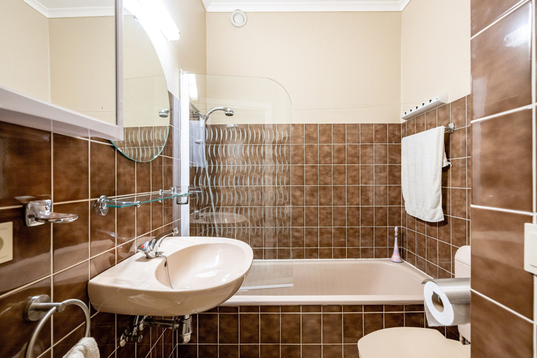 Bathroom, Studio Apartment Zeedijk With Ocean View, West-Vlaanderen