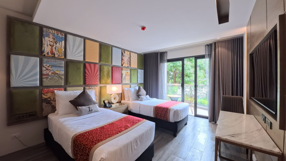 Room 4, Lolita's Bed & Breakfast Lunch & Dinner, Tagaytay City