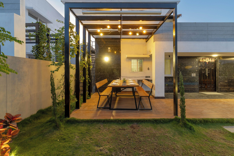 Exterior 3, Villa Prism by Stayjadepoolpyramid Room1hr Blr, Krishnagiri