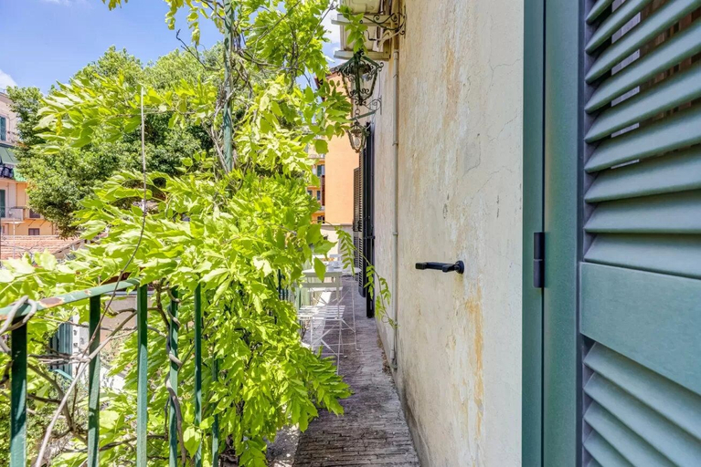 Property grounds 3, Vatican Amazing Terrace St Peter, Rome