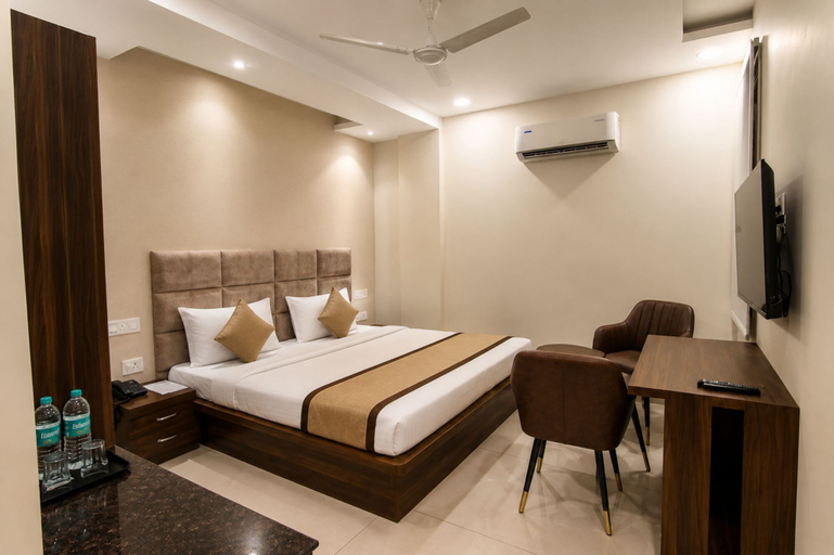 Room 2, Hotel Lemonridge By OTABoostup, Ranga Reddy