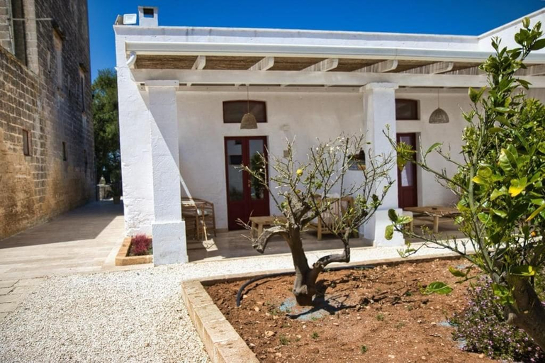 Exterior & Views 2, Masseria Rescio, Taranto