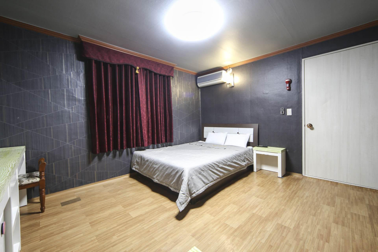 Bedroom 3, Namwon Herb, Namwon