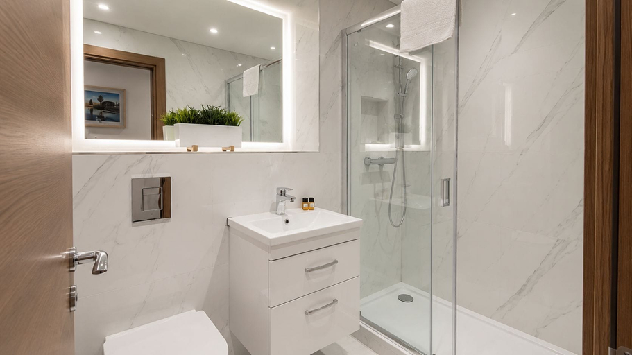 Bathroom 3, Roomspace Apartments - Harvest Lane, Surrey