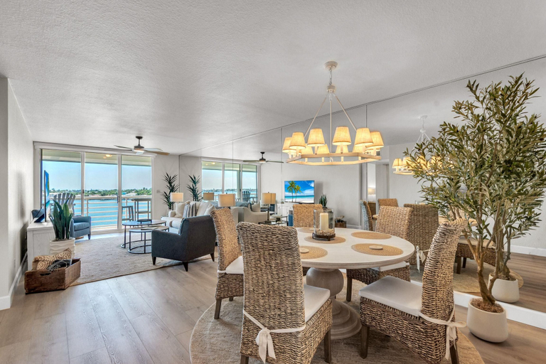 Dining 3, Bahia Vista 529 - Bahia Breeze, Pinellas