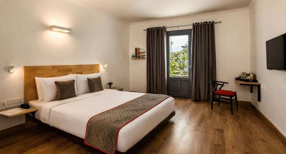 Room 5, Townhouse Bommanahalli Metro Station, Bangalore