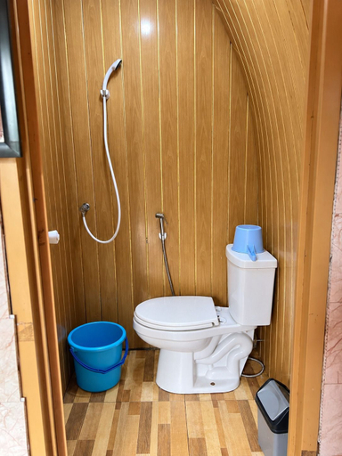 Bathroom 2, Tawangmangu Wonderpark, Karanganyar