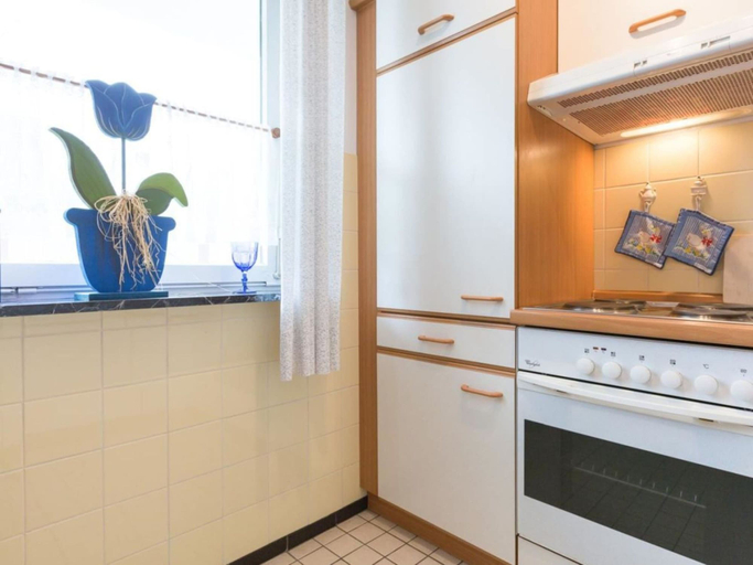 Private kitchen 2, 22 in the Sandkamp Building, Nordfriesland