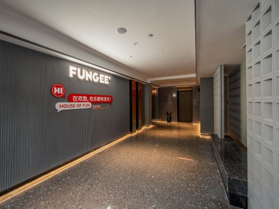 Hotel Interior/Public Areas