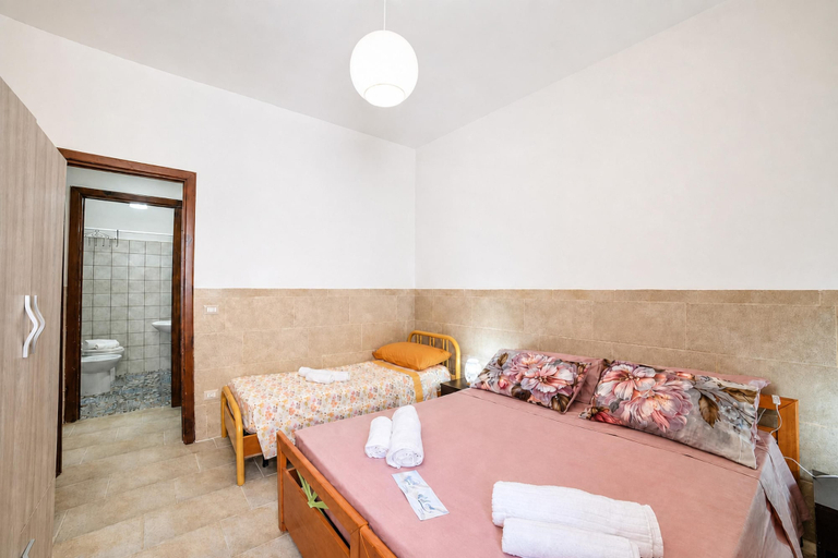 Room 4, Villa Benedetta 50m From Beach, Lecce