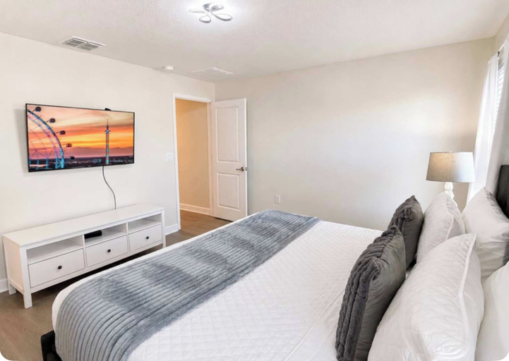 Room 2, Beautiful Villa at Championsgate, Osceola