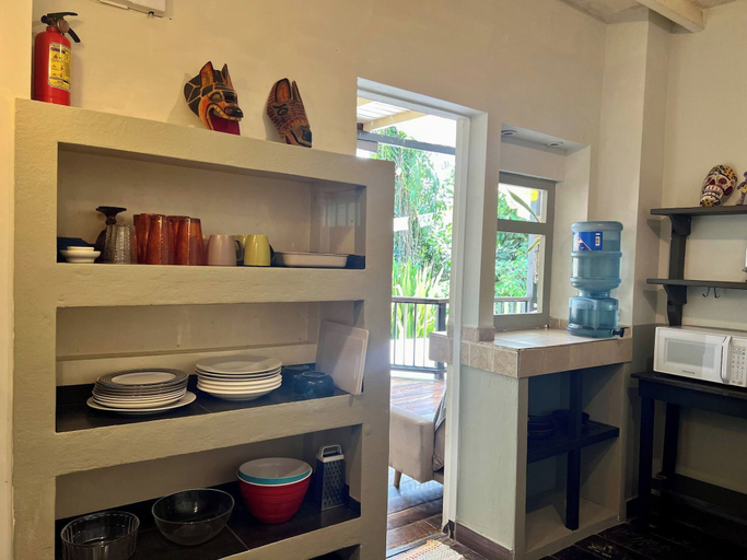 Interior 2, Private Jungle Loft in Playa Cocles, Talamanca