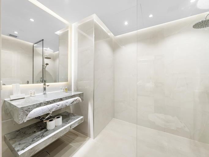 Bathroom 5, Kensington Burj View Studio, Dubai Mall, Dubai