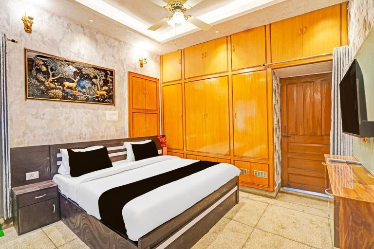 Room 1, Al Guest House, Kaushambi