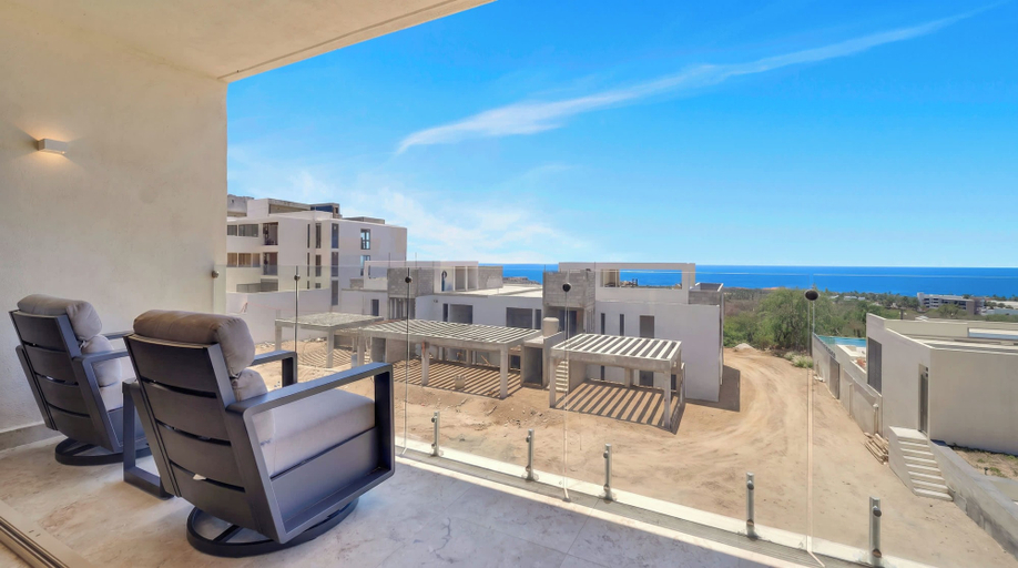 View from room, Marvelous Brand New 2 BR Condo - Pool With Ocean Views, La Paz