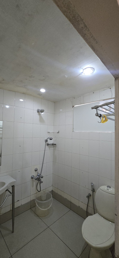 Bathroom 3, COASTAL RESIDENCY HOMESTAY LLP, Ernakulam