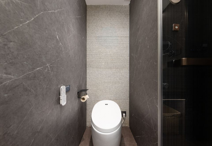 Bathroom 4, Atour Hotel Zhuhai Lovers Road, Heatwave Bay Beach, Zhuhai