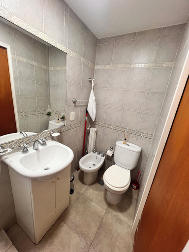 Bathroom 4, Espora, Lago Argentino