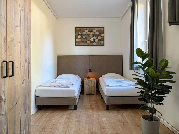 Room 4, Modern Apartment Retreat for 6 in Winterberg Zuschen, Hochsauerlandkreis