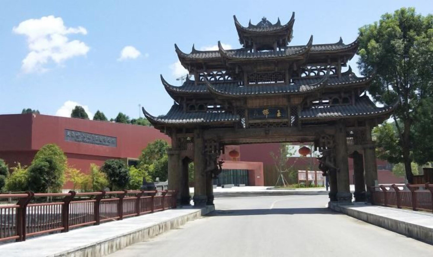 Exterior & Views 2, Yongshun Pinghe Homestay, Xiangxi Tujia and Miao