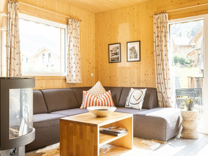 Living area 5, One-bedroom Cabin, Murau