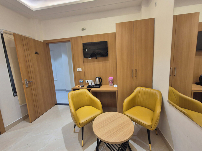Interior 3, OnlyStay Raas Inn, Mathura