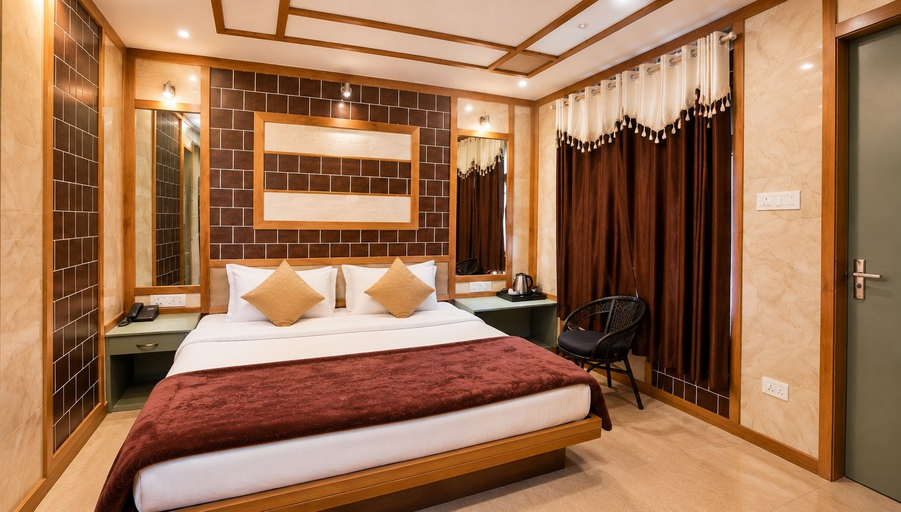 Room 4, The Shivraj Lakeside Retreat Nainital, Nainital