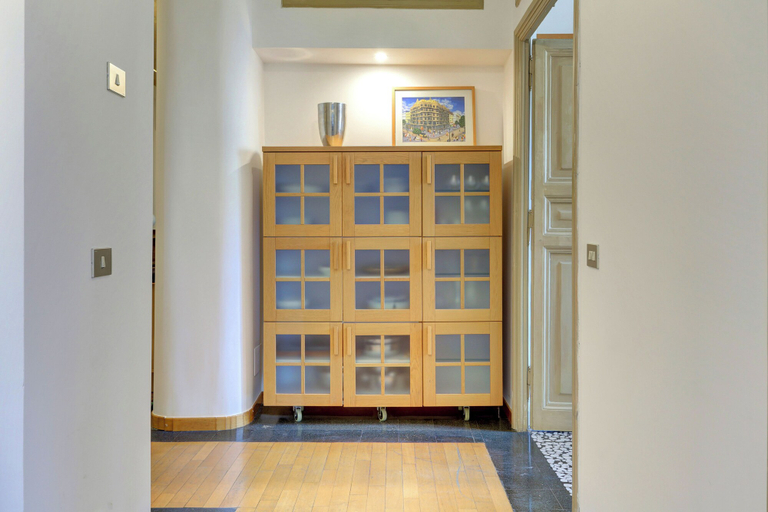 Interior 2, Vatican City View 2BR & 2BA Home and More, Rome