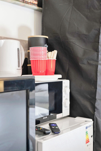 Microwave, Room-bed & Breakfast Free Wifi Edinburgh, Edinburgh
