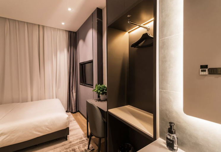 Bedroom 2, Ike Hotel (Lanzhou Railway Station Oriental Red Square), Lanzhou