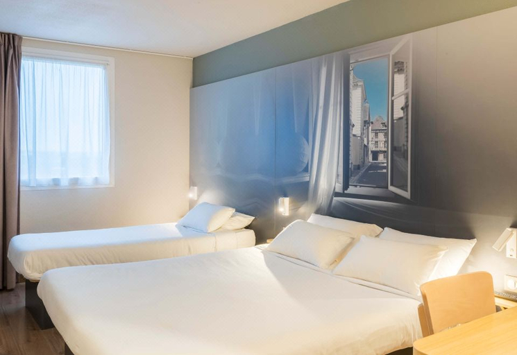 Bedroom 2, B&B HOTEL Troyes Magasins d'usine, Aube