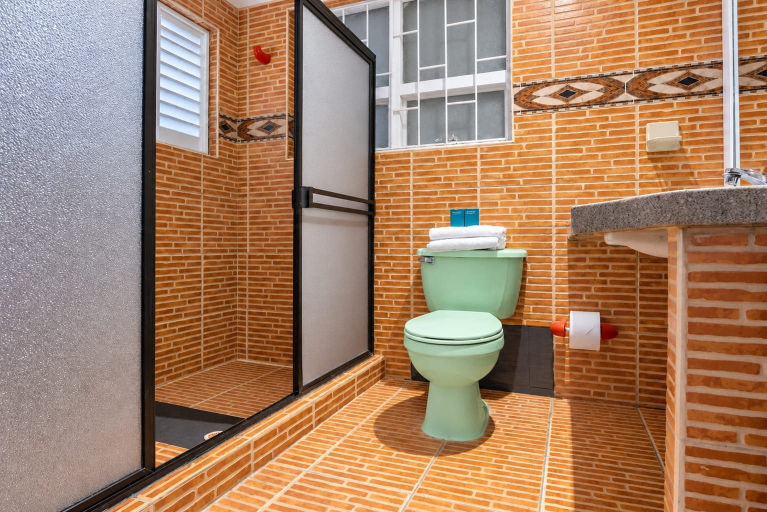 Bathroom 3, Hotel Bogota Home, Santafé de Bogotá