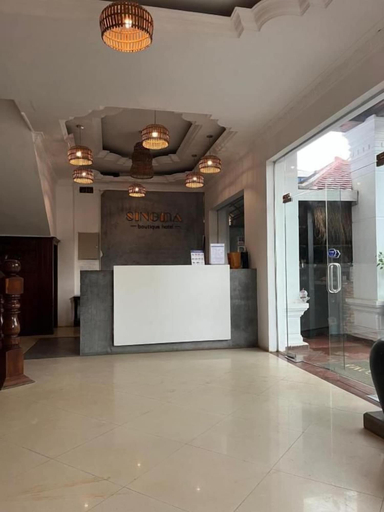 Lobby, White Castle, Siem Reap