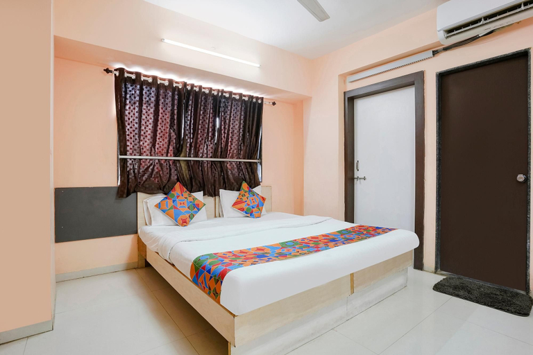 Room 3, FabHotel Rama Palace, Nashik